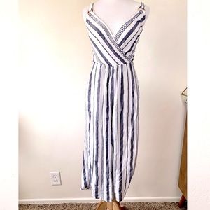 Dex Striped Linen Jumpsuit Size SP
